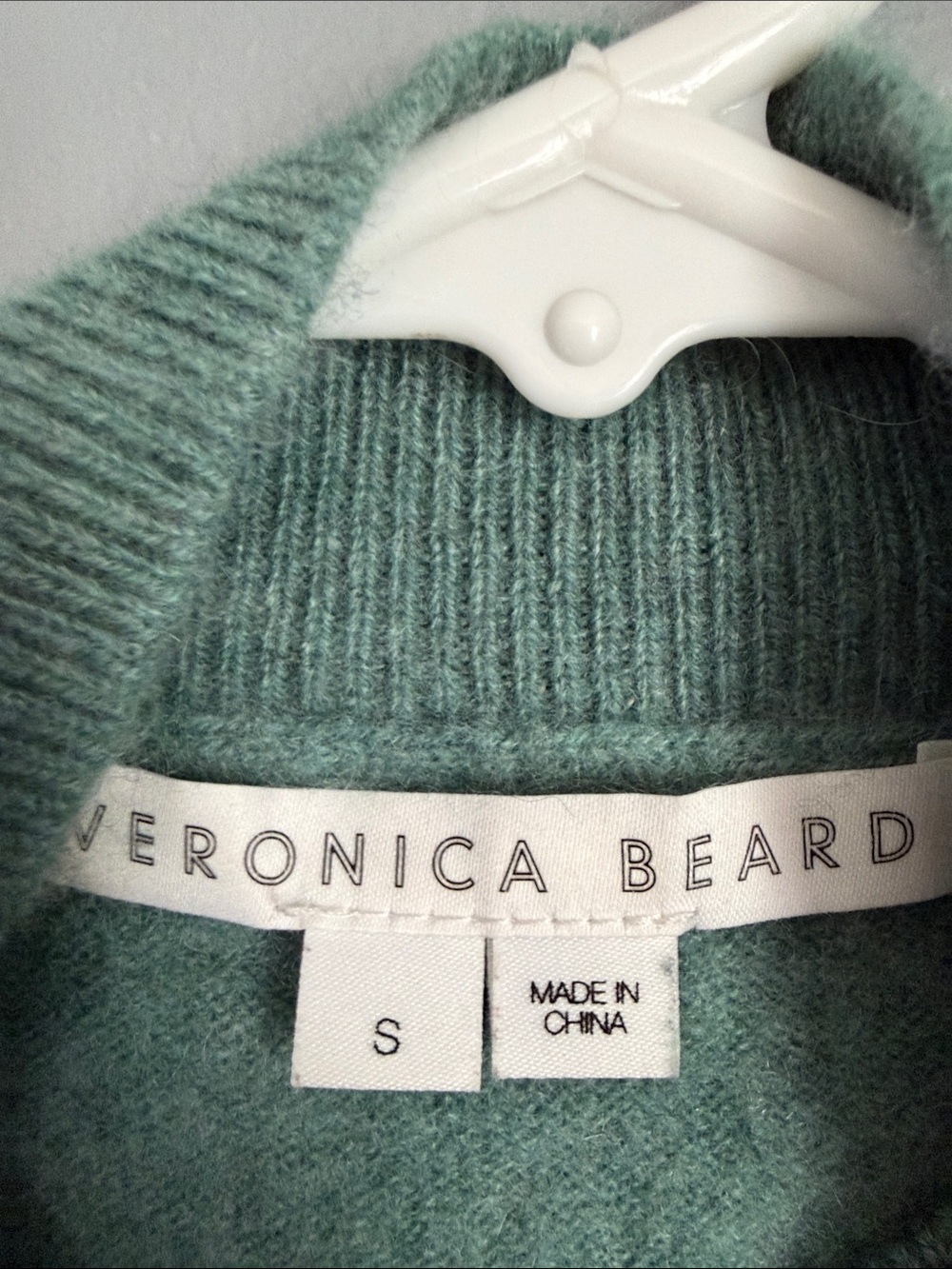Veronica Beard 100% Cashmere Sleeveless Mock Neck Sweater Tank Sage Green Small - Picture 3 of 6